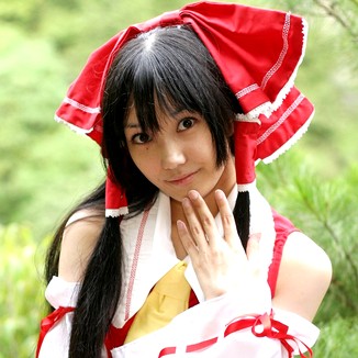 Reimu Hakurei