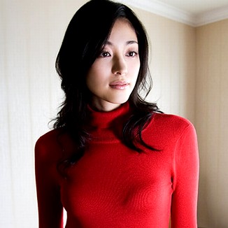 Noriko Aoyama 青山倫子