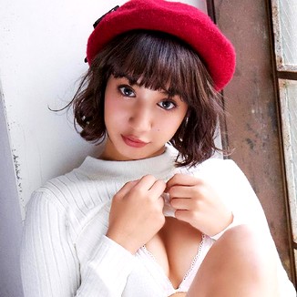 Sayumi Makino 牧野紗弓